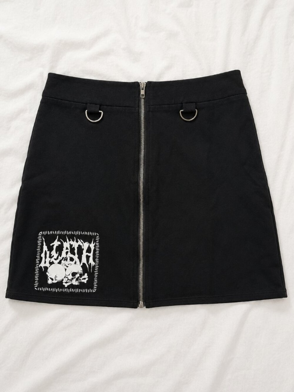 Black Death Skull Gothic Mini Skirt with Zipper & D-Ring Women's US 6/EU 38